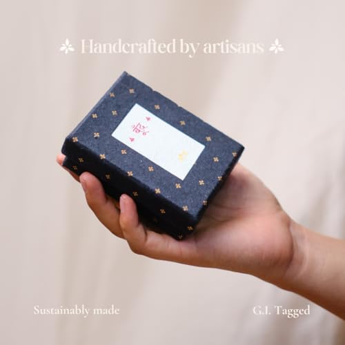 Boond Fragrances Oudh Agarwood Attar - Rich And Warm Fragrance for All Genders - GI Tagged - 3ml | Boond Fragrances Oud